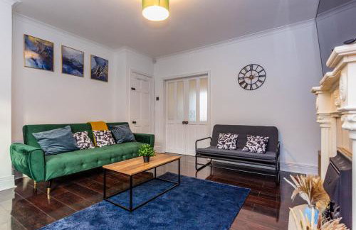 Two Bed Entire House Newcastle Gateshead - Free Parking - Photo 2