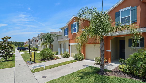 Stunning 4Bd Sleeps9 w Jacuzzi Close to Disney Compass Bay 5113 - Foto 2, Profilbild