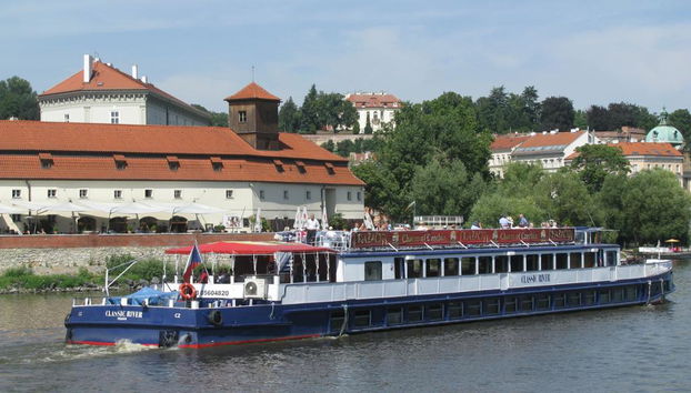 Crucero panorámico por el río Moldava - Foto 4