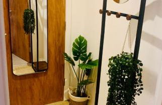 The Fifth Quarters, Grade II Listed Apartment, The Lace Market, NG1, City Centre, Nottingham, Sleeps 4 - Photo 23