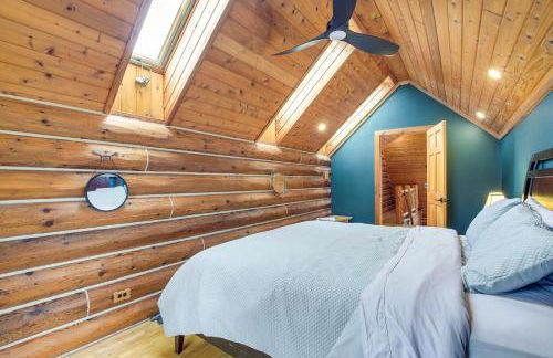 Family Home with Indoor Pool about 2 Mi to Elkhart Lake! - Foto 16