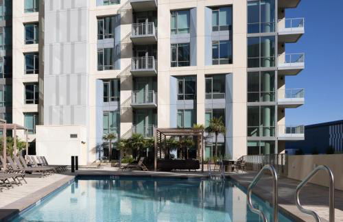 The Martin - Photo 5