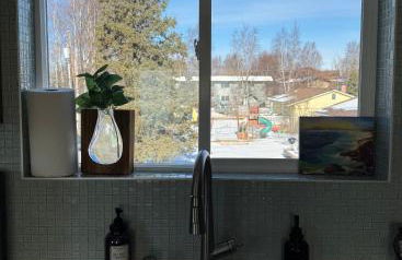 City Retreat, 2bdrm near Airport - Photo 5