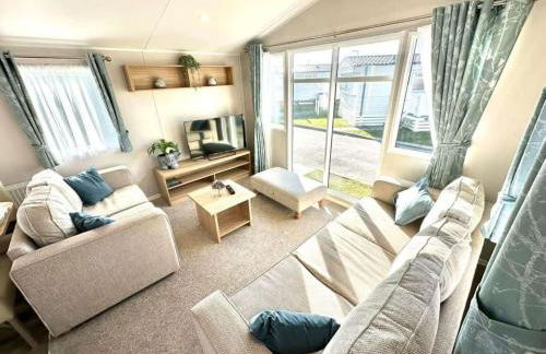 Trecco Bay - Sleeps 6 - Pet Friendly - Parking - Photo 10