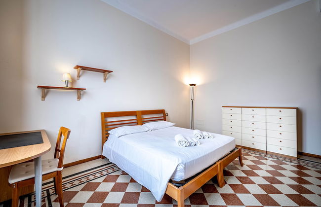 YiD elegant near tramvia - Photo 10