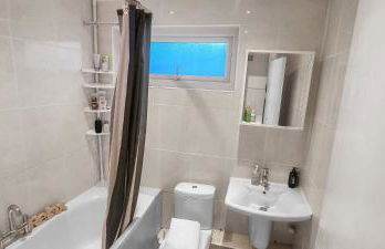 Spacious 3BR near Etihad and Coop Live Free Parking - Foto 6