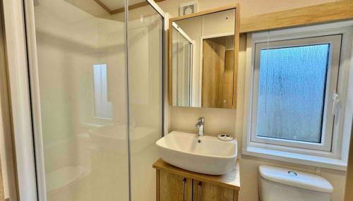 Glenmoor Lodge - Photo 5