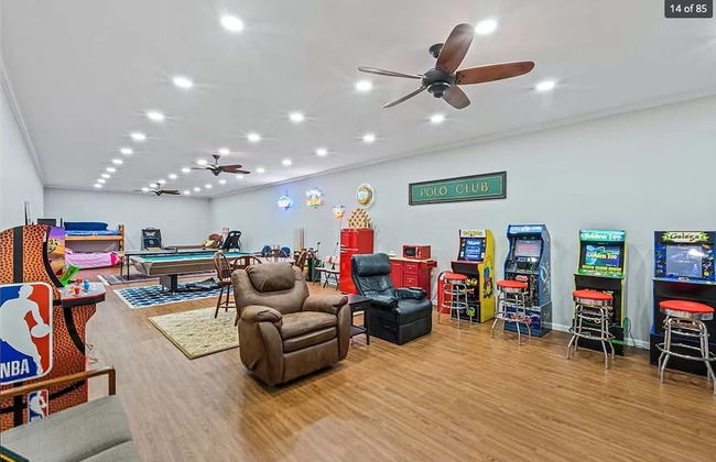 New Epic House-pool-theatre-hot Tub-game Room - Foto 58