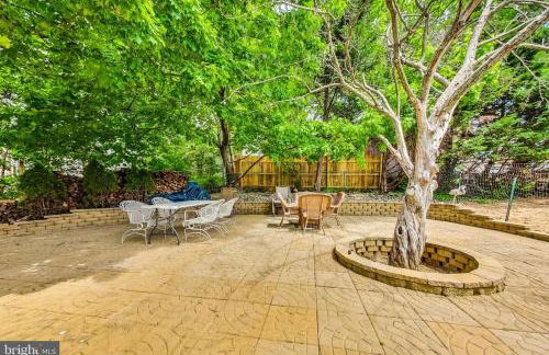 Entire 4 bedroom familyfriendly basement apartment, MetroWalk - Foto 63