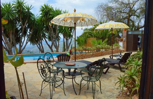 Casa Madre Tierra con jacuzzi piscina zona de barbacoa y preciosas vistas - Foto 59