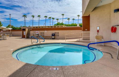 Pool and Golf Access! 55 and Mesa Retreat - Foto 27