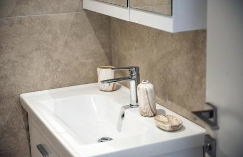 Apartments in a villa by the beautiful sea bay - Foto 21