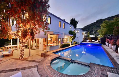 Hilltop Designer Midcentury Modern 4BR Pool HotTub - Foto 50