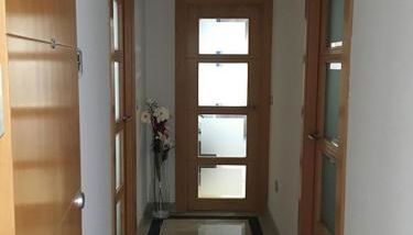 Piso Frente al Mar Primera Línea de Playa en Malaga con Parking Gratuito - Photo 2, Lobby or reception