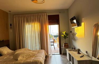 Viento Boutique - Photo 15