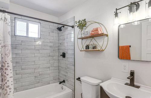 Less Than 1 Mi to Sea! Family and Pet-Friendly Galveston Gem - Foto 11