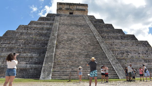 Erstaunliche Tour nach Chichen Itza und 2 Cenoten (Ik Kil und Suytun) - Foto 3, Chichén Itzá-Tour + Cenote Ik Kil & Suytún