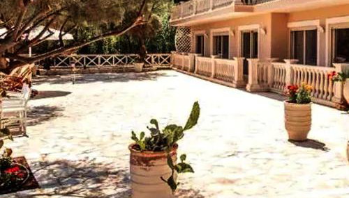 Centrally located - Foto 2, Garden, Garden view