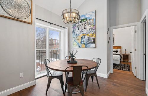 Luxurious Design Easy Access to Downtown Pittsburgh Sleeps 4 - Foto 9