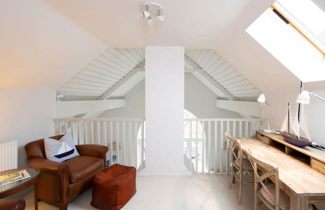 Superior House for 6 Near Beach w Parking Garden - Foto 76