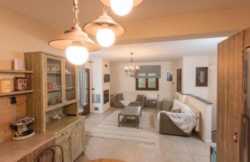 The Olive Home - Photo 14