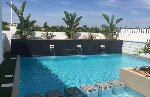 Apartamentos La Laguna II Luxury Apartments - Photo 6