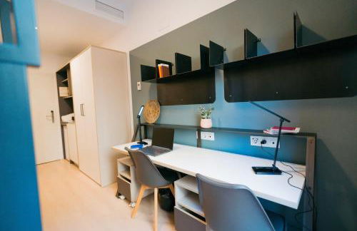 Bravo Students Granada - Photo 30