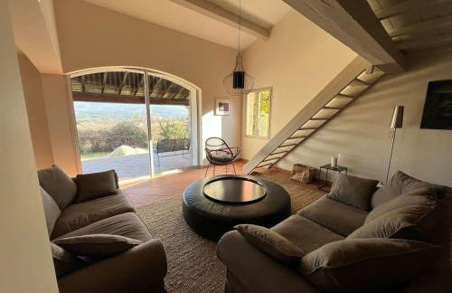 Proche Roussillon, La villa rouge Luberon, piscine chauffée, climatisation et vue Luberon - Foto 11