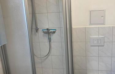 Home- Alt-Winzerla - Foto 13