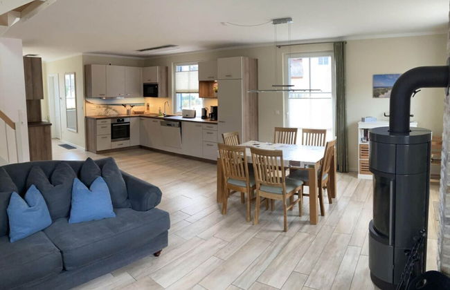 Thatched Roof Holiday Home Dunenblick - Foto 1