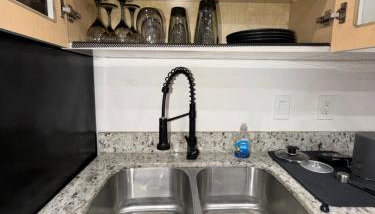 Queens Cozy Condo Near Downtown Airport - Foto 4