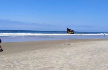 Apartamento perto do mar com garagem coberta em Praia de Leste - Foto 19