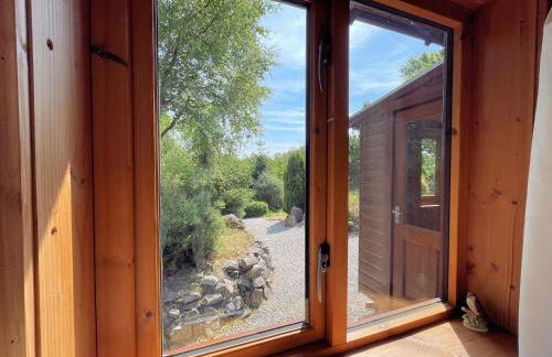 Beautiful 2BR Beach Lodge Set In Stunning Gardens - Pass the Keys - Photo 19