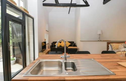 The Coach House - Photo 3