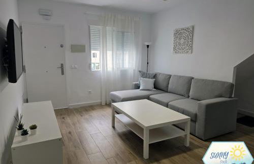 Sunny Churriana City - Photo 3