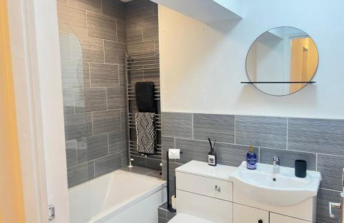 Gatwick 2 Bed Apartments Free Parking - Foto 23