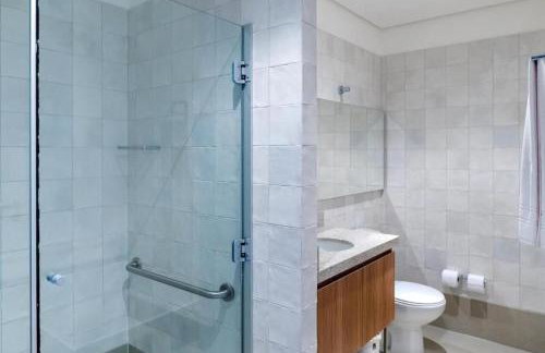 Atrium Studios by Xtay - Studio moderno em Pedra Branca - Caminhe até o Centro Empresarial e Unisul - Foto 65