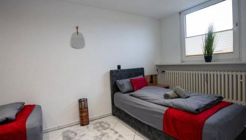 Serviceroom24 - Space in Gladbeck WLAN - Smart-TV - 24-7 Check-in und Küche - Foto 2