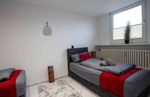 Serviceroom24 - Apartment 4 in Gladbeck WLAN - Smart-TV - 24-7 Check-in und Küche - Foto 17