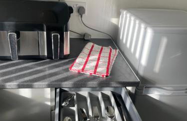 Modern and Homely Appartment! - Available as individual rooms or the Entire Property! - Foto 10