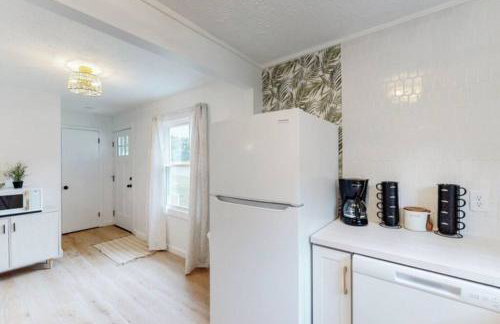 The Playmakers Funhouse-HOF Village - Foto 15