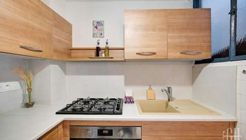 Grand Appartement - Proche Bord de Loire - Wifi - Photo 3, stove