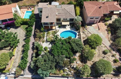 Casa espaciosa con aire acondicionado y admite mascotas en Pau - ES-366-2 - Foto 1