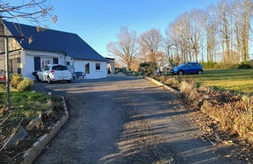 Maison confortable à Comps-la-Grand-Ville avec jardin - Photo 8