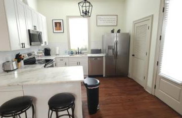 La Belle Cottage II 2queenbeds 10min to French Qtr - Foto 15