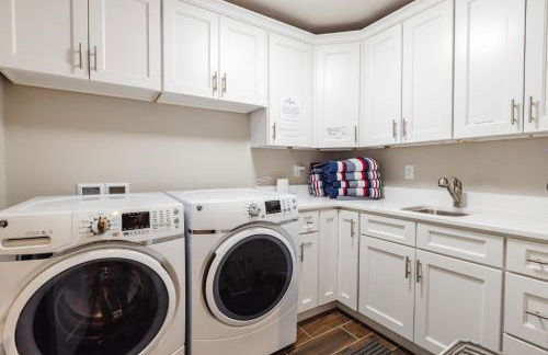 Zion Village Resort 415 Private Hot Tub, Ping Pong Table, and Community Pool access - Foto 25