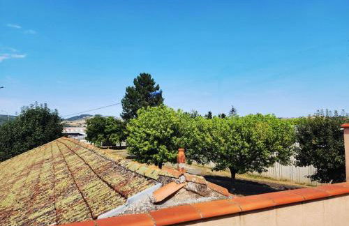 Appartement calme et spacieux avec terrasse à Issoire - Foto 2