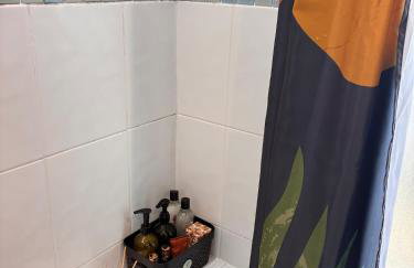 Harbourside 1 bed flat with sofa bed 30 secs from the sea - Foto 21