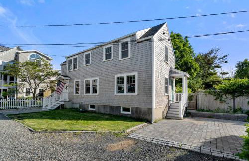 Dog Friendly 2BR Home Walk to Beach+Bearskin Neck - Foto 38