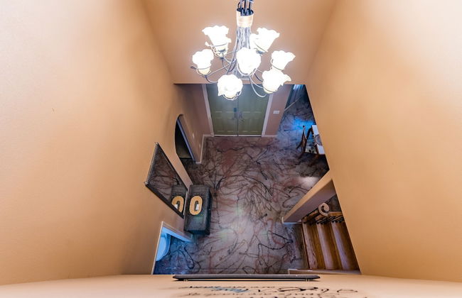 Chic Renovated Oasis: Disney & Universal Nearby 4 Bedroom Home by RedAwning - Foto 32